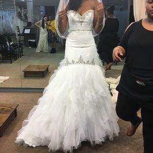Wedding dress